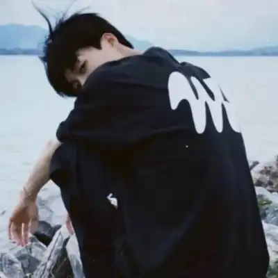 邴裕梅